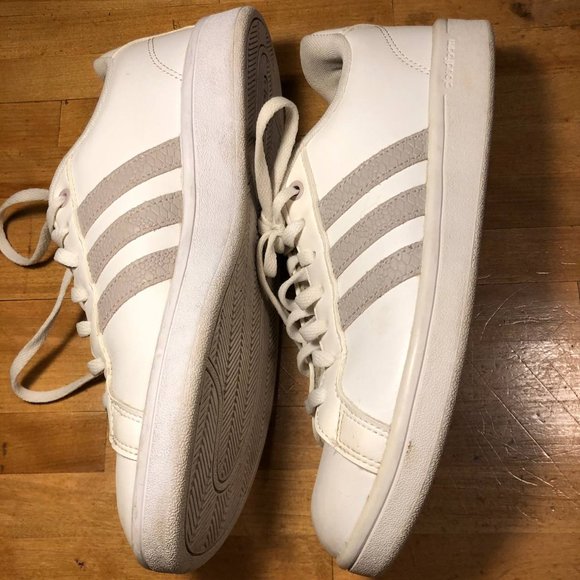 Adidas Cloudfoam Advantage Women’s Size 8 Comfort Shoes B42133 White - Picture 4 of 10